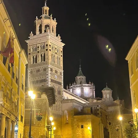 Entre Torres Apartmán *